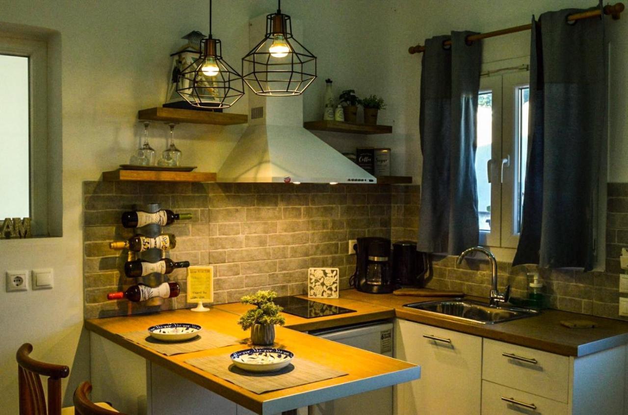 Golden Mile Studio-Apartment อิปโซส ภายนอก รูปภาพ