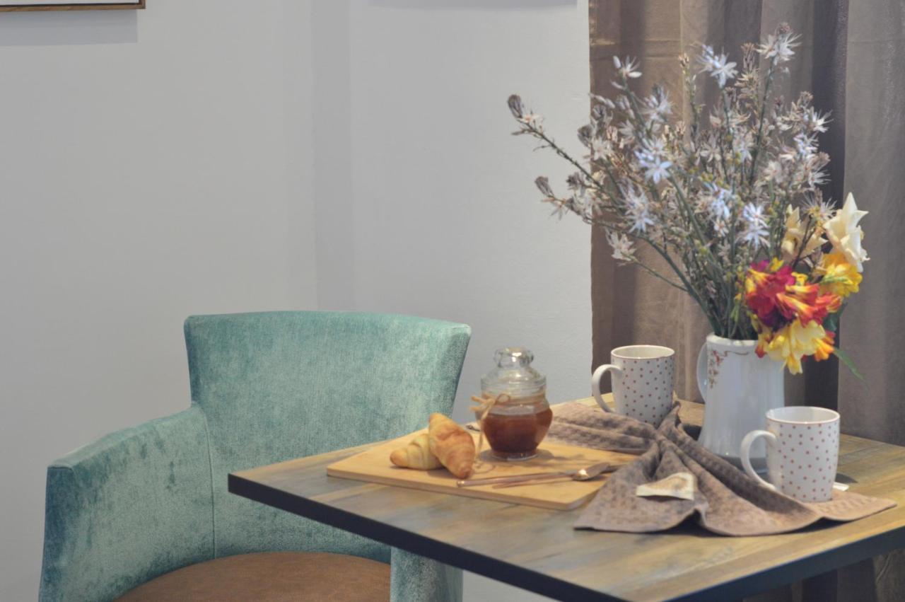 Golden Mile Studio-Apartment อิปโซส ภายนอก รูปภาพ