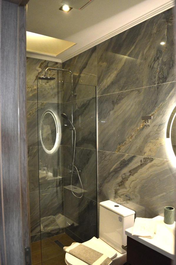 Golden Mile Studio-Apartment อิปโซส ภายนอก รูปภาพ
